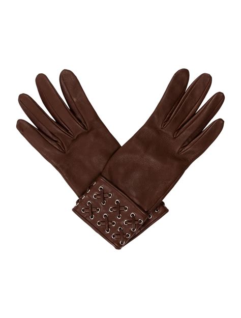 hermes driving gloves.